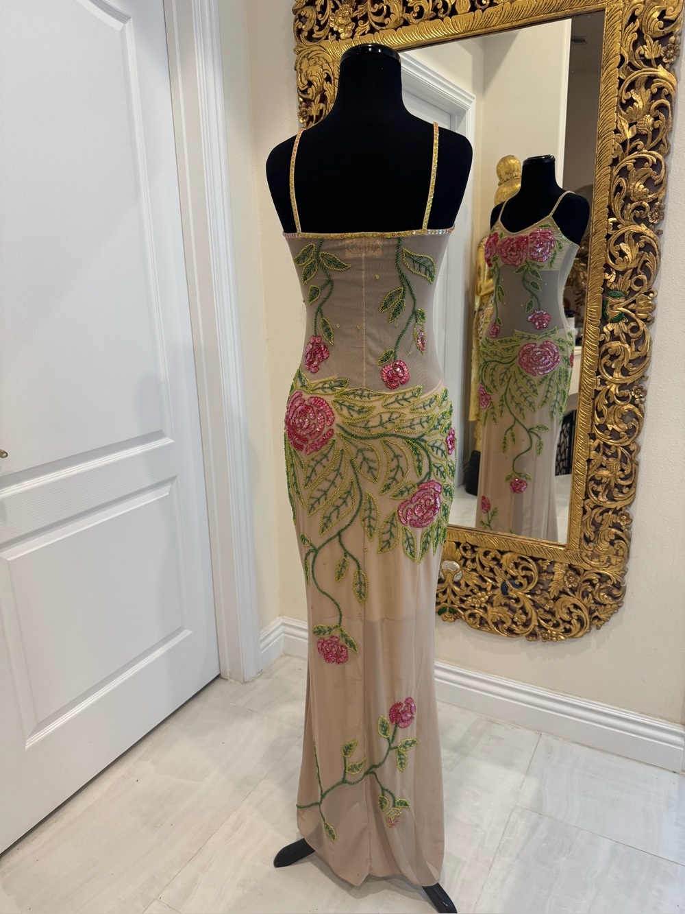 Attitudes by Debra Elegant Floral hand beaded dress! - Picture 6 of 7